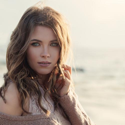 angelababy的婚礼应用版本展示